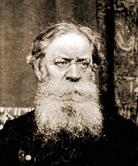 Лавров Петр Лаврович